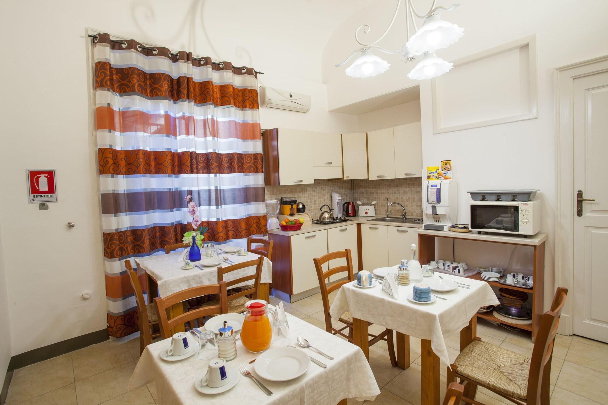 Siciliaetnamare Bed and Breakfast Riposto Exteriör bild