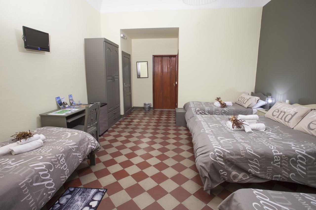 Siciliaetnamare Bed and Breakfast Riposto Exteriör bild