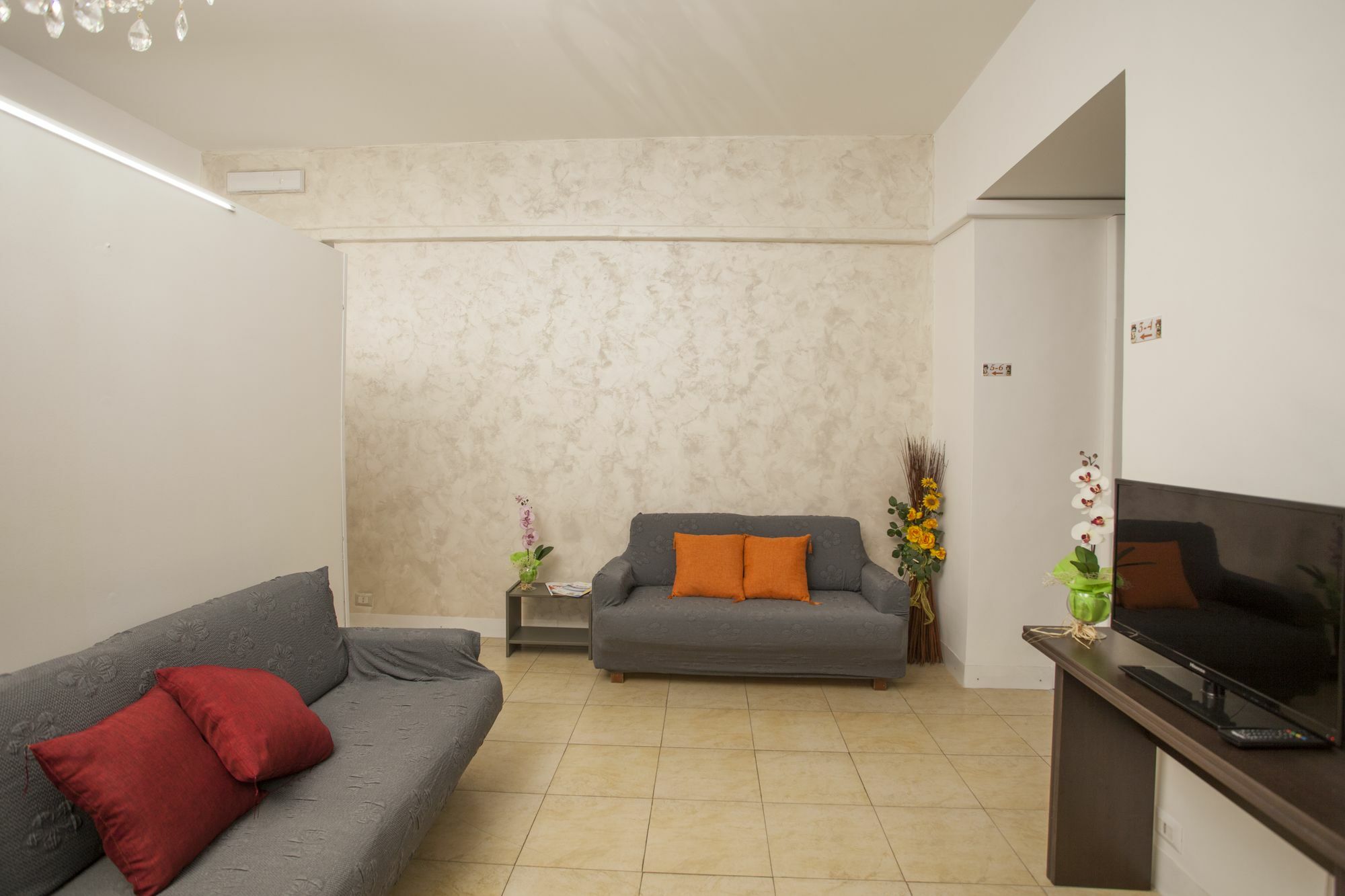 Siciliaetnamare Bed and Breakfast Riposto Exteriör bild
